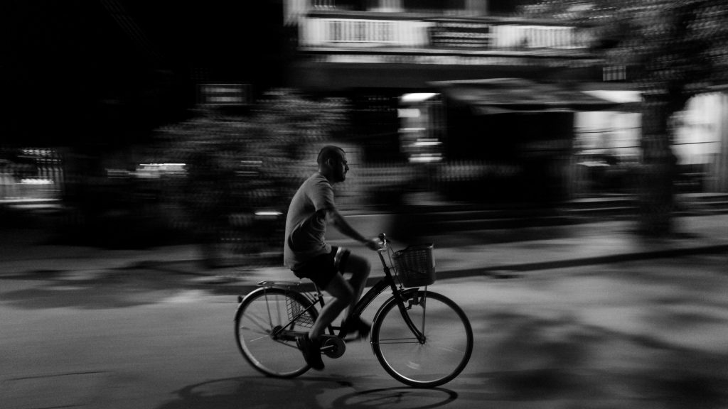 hombre-bicicleta